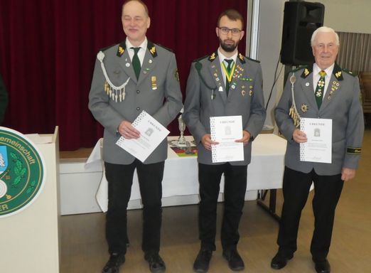 Ehrung für langjährige Mitgliedschaft im Deutschen Schützenbund (D.Sandte 70 J.)